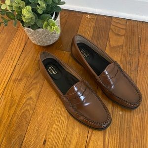 Medium Brown Weejuns